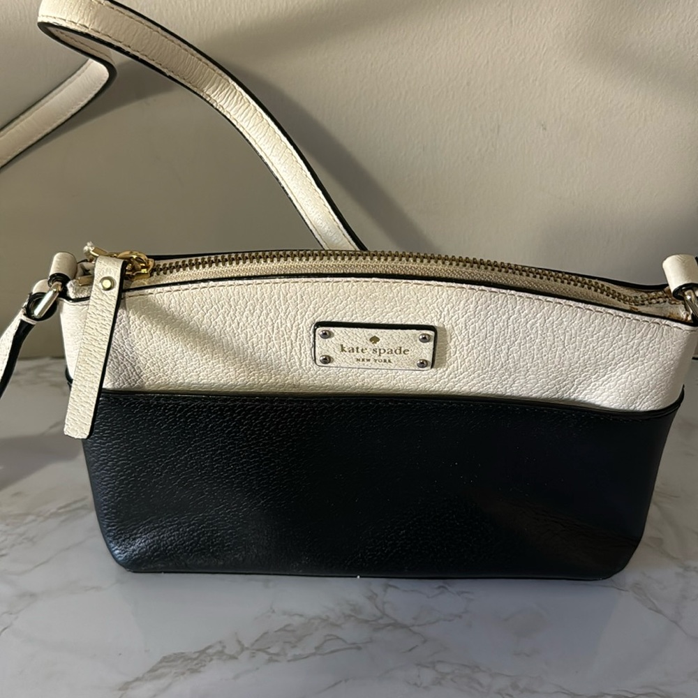 Kate spade crossbody